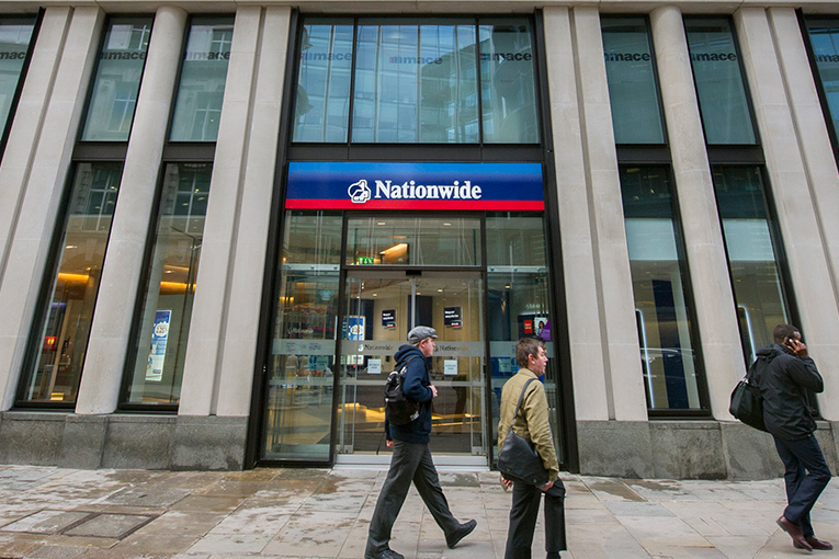 Nationwide cuts Loyalty Rate trackers