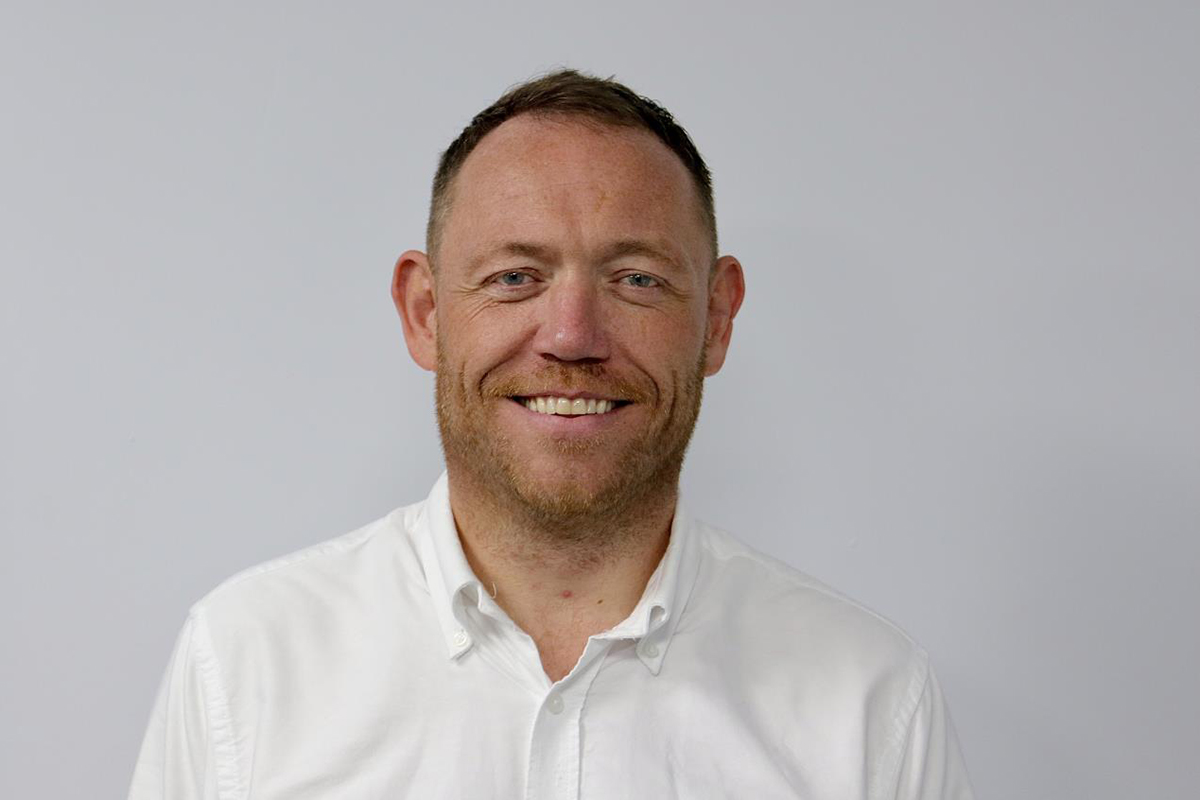 Damien Druce, Black & White Bridging