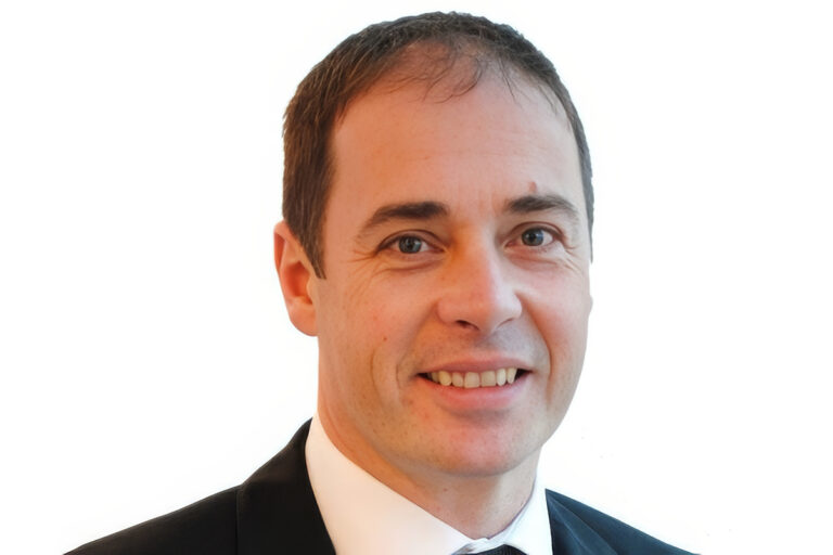 Neil Hoare appointed sales director at LSL Financial Services