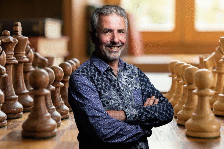 Jeff Knight, Momenti Group