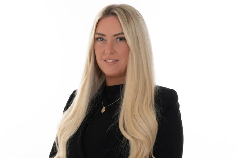 Liz Obee, Stonebridge