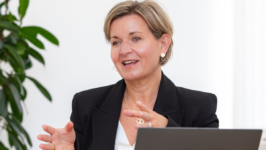 Louisa Sedgwick, Paragon