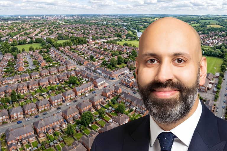 Mandeep Dhillon, Private Banker at Investec Bank