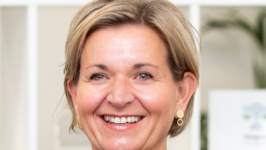 Louisa Sedgwick, Paragon Bank